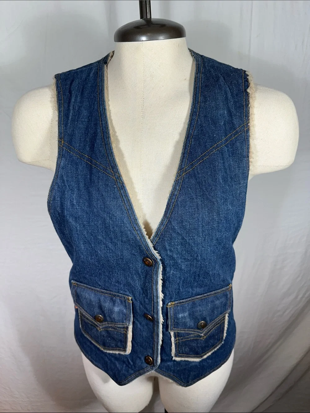 Vintage Levi’s Orange Tab Sherpa Denim Vest Youth Adult Western Workwear